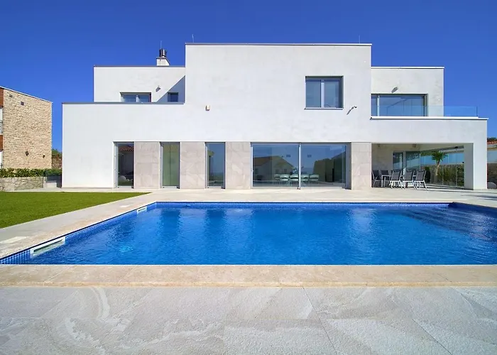 Sia With Private Pool Villa