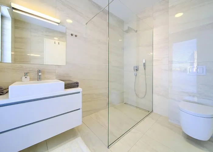 Sia With Private Pool Villa