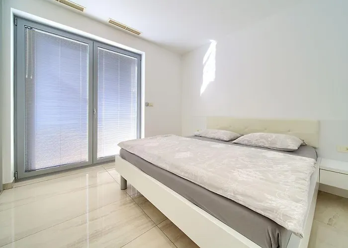 Villa Sia With Private Pool *