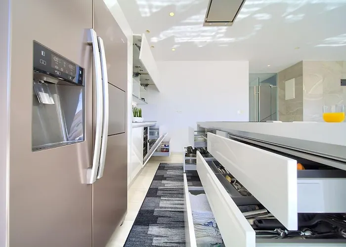 Sia With Private Pool Villa Krk Town