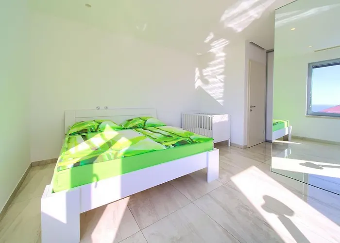 Villa Sia With Private Pool Krk Town