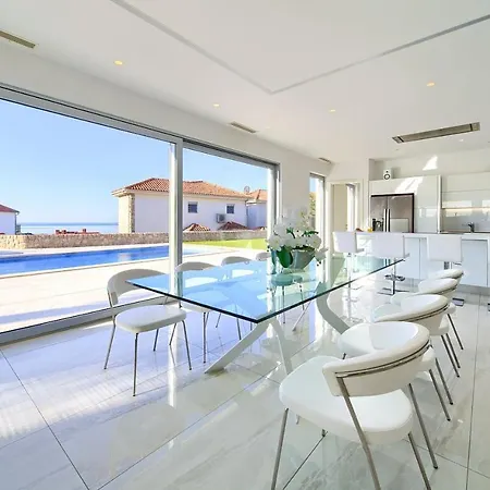 فيلة Sia With Private Pool