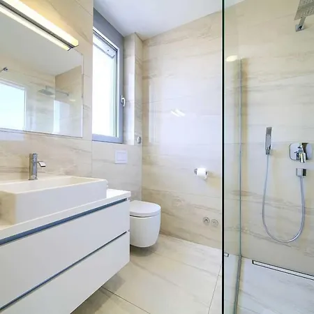 Villa Sia With Private Pool Krk Town