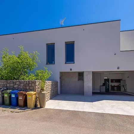 Villa Sia With Private Pool Krk Town