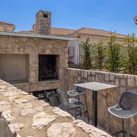 Sia With Private Pool Krk Town