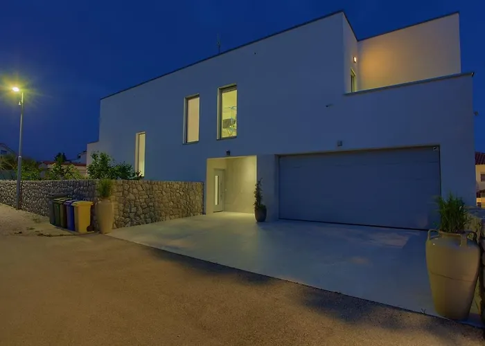 Sia With Private Pool Krk Town