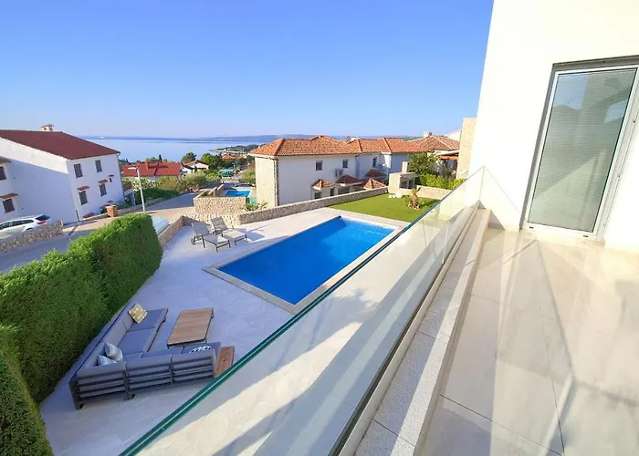 Sia With Private Pool Villa Krk Town