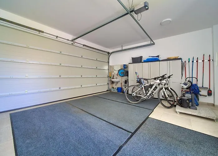 Sia With Private Pool Villa Krk Town