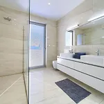 Sia With Private Pool Vila